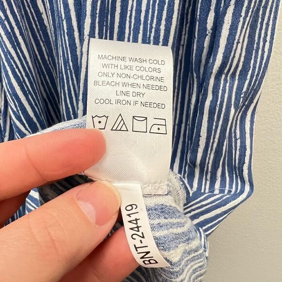 Mud Pie Rayon Striped Blue Jumpsuit Flutter Sleeves NWOT Size S - Picture 11 of 11